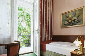hideauts hotels Villa R