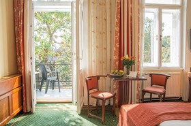 hideauts hotels Villa R