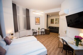 Pension Central