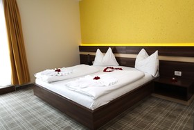 Primus Hotel & Apartments