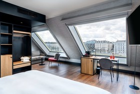 Radisson RED Vienna