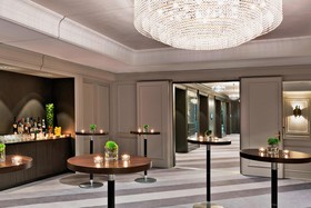 Renaissance Wien Hotel