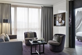 Renaissance Wien Hotel