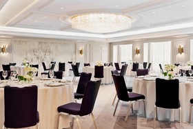 Renaissance Wien Hotel