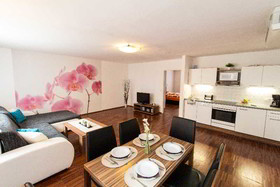 Royal Living Apartments