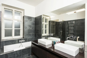 Senator Suite Stephansplatz by Welcome2vienna