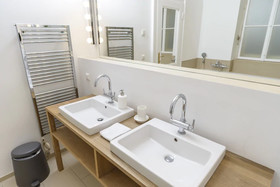 Senator Suite Stephansplatz by Welcome2vienna