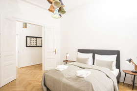 Senator Suite Stephansplatz by Welcome2vienna