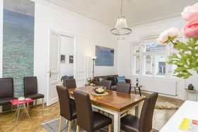 Senator Suite Stephansplatz by Welcome2vienna