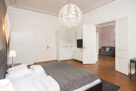 Senator Suite Stephansplatz by Welcome2vienna