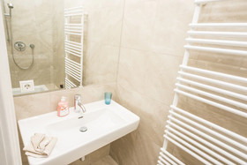 Senator Suite Stephansplatz by Welcome2vienna