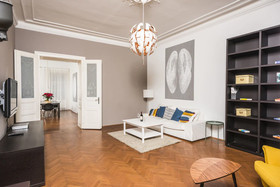 Senator Suite Stephansplatz by Welcome2vienna