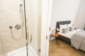Senator Suite Stephansplatz by Welcome2vienna