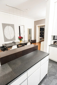 Senator Suite Stephansplatz by Welcome2vienna