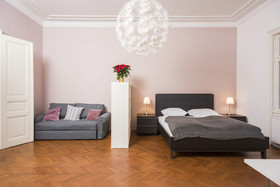 Senator Suite Stephansplatz by Welcome2vienna