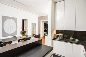 Senator Suite Stephansplatz by Welcome2vienna