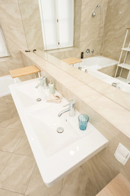 Senator Suite Stephansplatz by Welcome2vienna