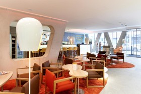 SIMM's Hotel