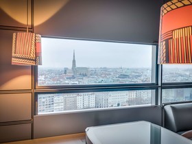 SO/ Vienna