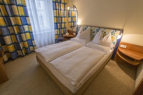 Starlight Suiten Hotel Renngasse