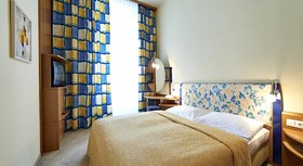 Starlight Suiten Hotel Renngasse