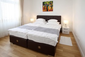 Steiner Residences - House Augarten