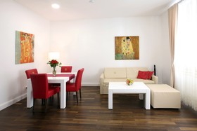 Steiner Residences - House Augarten