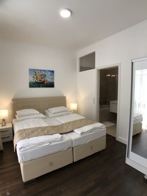 Steiner Residences - House Augarten