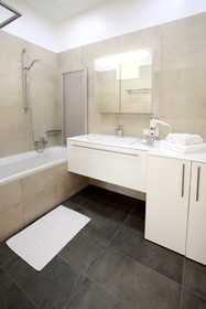 Steiner Residences - House Augarten