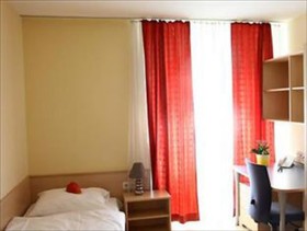 Strawberry Summer Hostel Mittelgasse