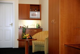 Suite Hotel 900m zur Oper