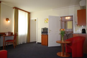 Suite Hotel 900m zur Oper