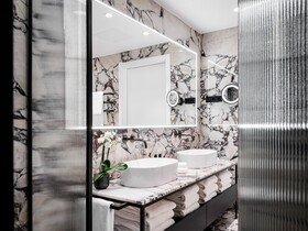 The Amauris Hotel