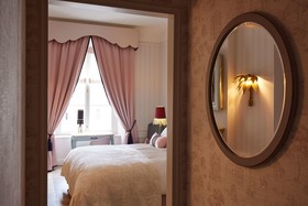 The Leo Grand Hotel