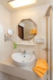 Tulip Inn Vienna Thüringer Hof