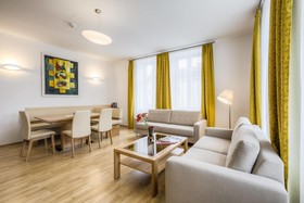 Vienna Grand Apartments City