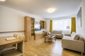 Vienna Grand Apartments City