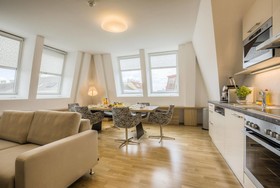 Vienna Grand Apartments City
