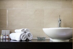 Vienna Suites