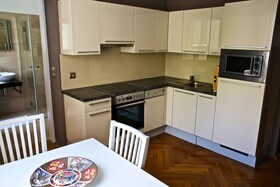 Vienna Suites