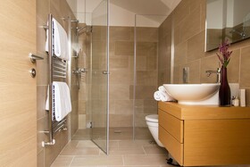 Vienna Suites