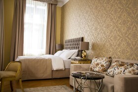 Vienna Suites