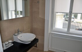 Vienna Suites