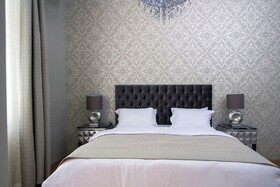 Vienna Suites