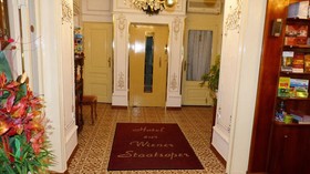 Zur Wiener Staatsoper