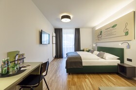 JUFA Hotel Laterns***s