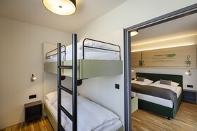 JUFA Hotel Laterns***s