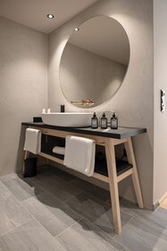 Amrai Suites