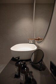 Amrai Suites