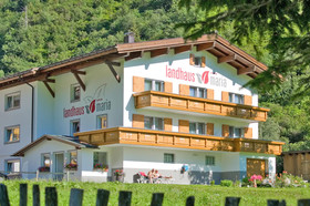 Landhaus Maria Hotel Garni